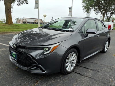 2025 Toyota Corolla Hatchback SE