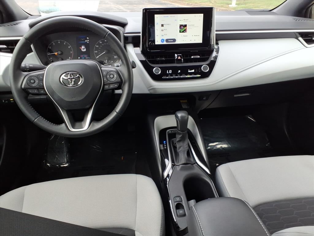 2025 Toyota Corolla Hatchback SE