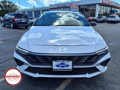 2025 Hyundai Elantra SEL Sport