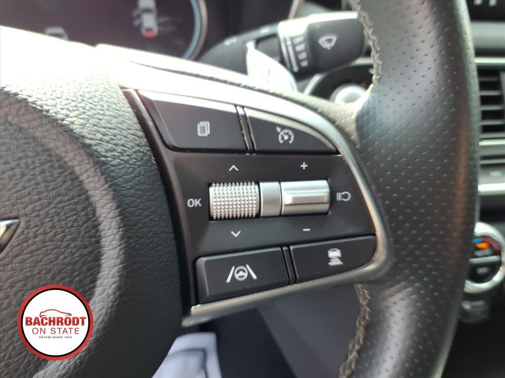 2023 Genesis G70 2.0T AWD