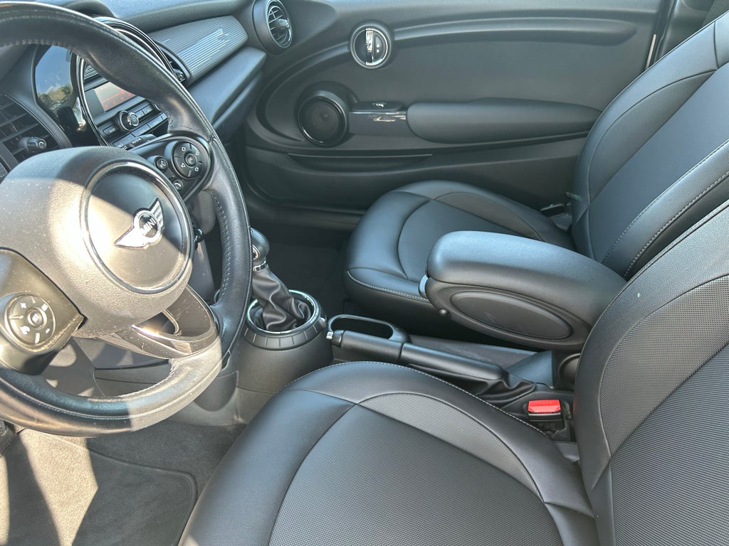 2015 MINI Hardtop Cooper