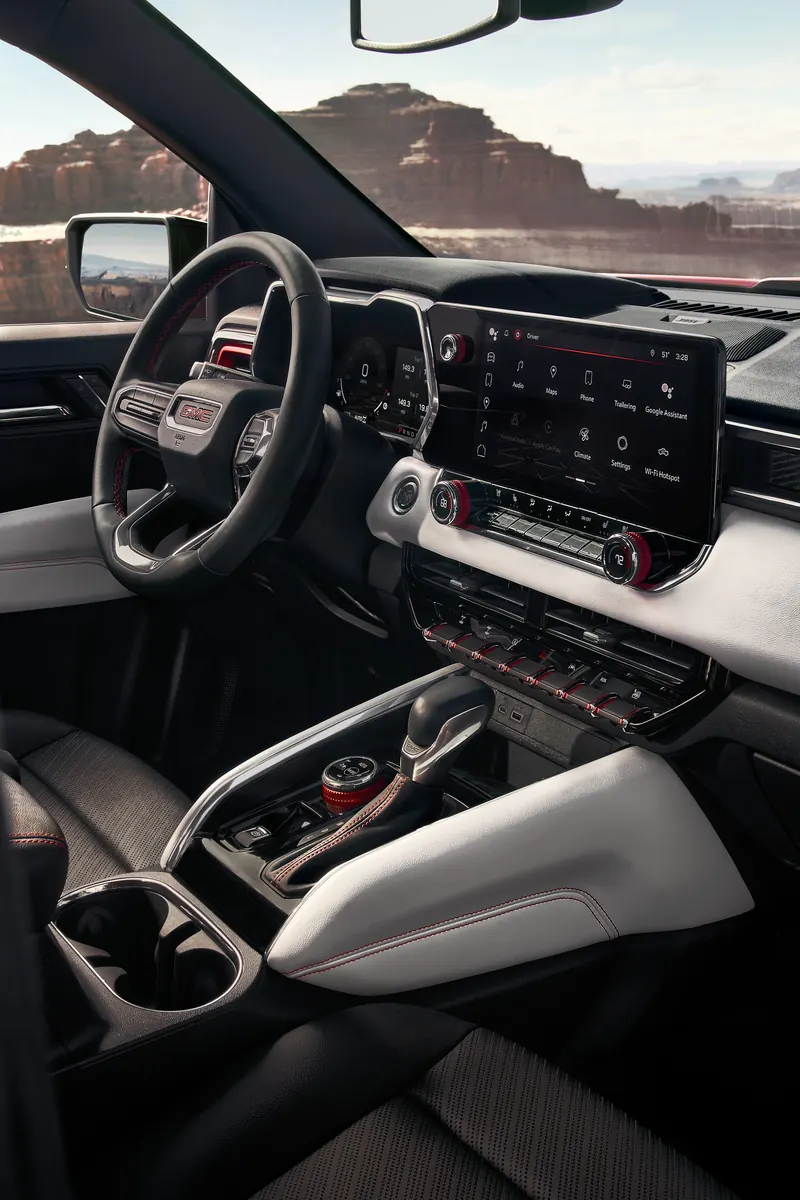 2026 GMC Canyon infotainment system at Lou Bachrodt Buick GMC in Rockford IL